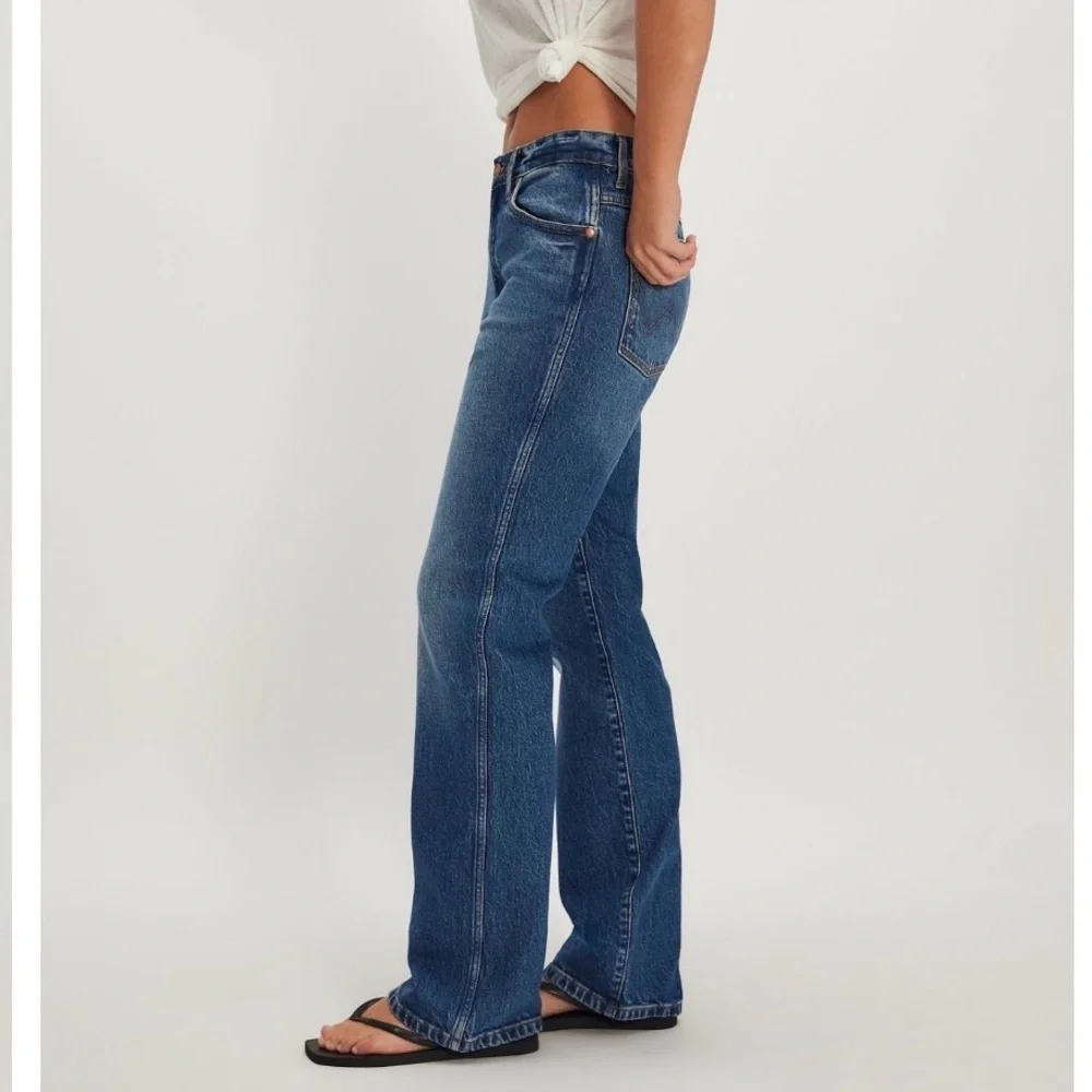 NWT Women’s Wrangler Bootcut rancher jeans sz 30 - Picture 3 of 8